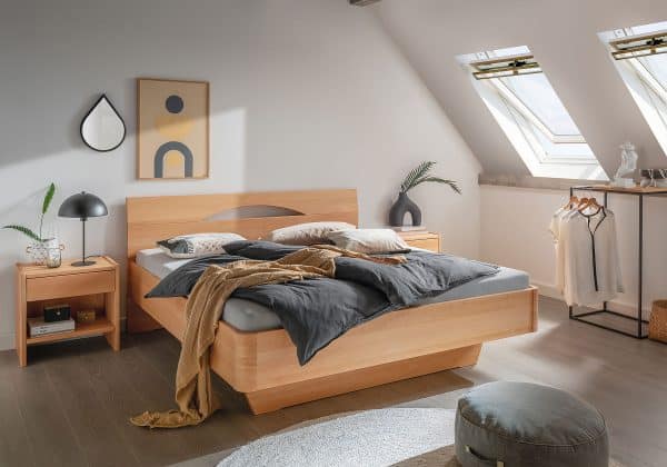 Betten - verschiedene Holzarten